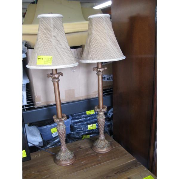 PAIR OF LAMPS