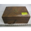 Image 1 : DECORATIVE ANTIQUE BURL WOOD LINED BOX W/KEY