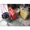 Image 1 : LOT OF MISC. - 2 FUEL CONTAINERS, SIPHON HOSE, FUNNELS, ETC.