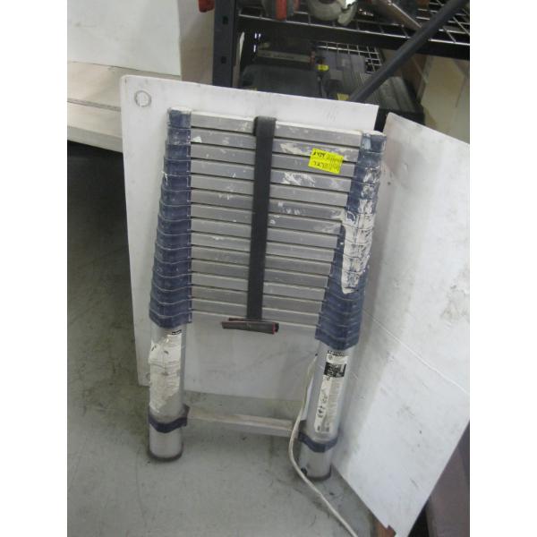 TELESCOPE ALUMINUM LADDER