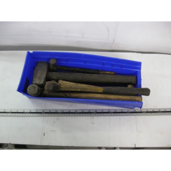 HAMMERS