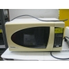 Image 3 : DANBY MICROWAVE & VITAMIX 5200