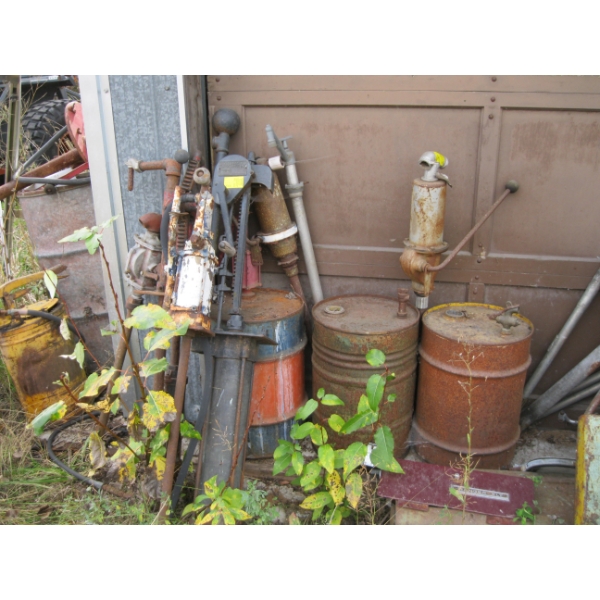 VARIOUS GAS & OIL PUMPS
