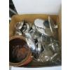Image 2 : 2 FLATS OF MISC. POTS & PANS