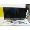 Image 1 : SAMSUNG 32" TV W/REMOTE