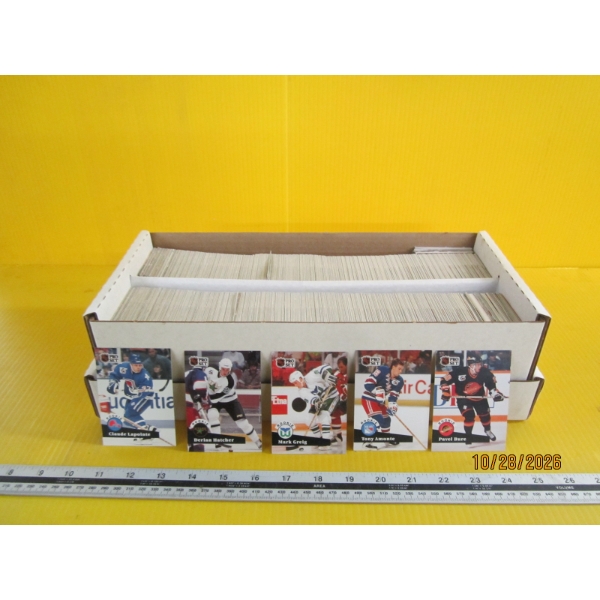 HOCKEY CARDS
