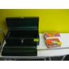 Image 1 : GREEN TOOLBOX, TRAVEL IRON & WEIGHT WRISTBANDS