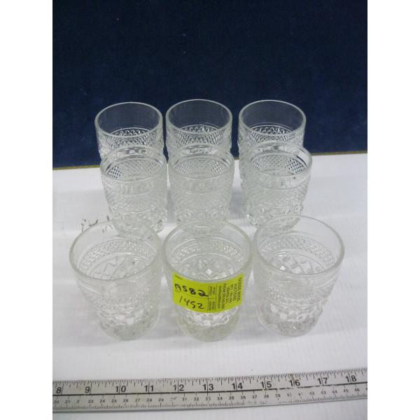 PRESS GLASS GLASSES