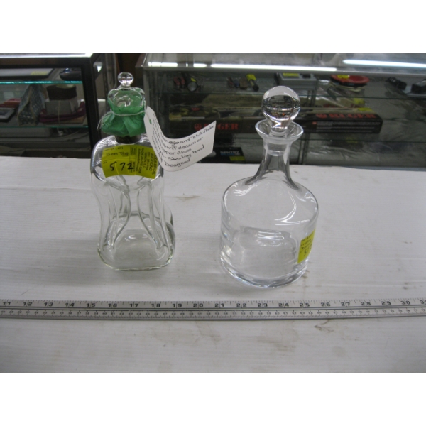 CRYSTAL DECANTER & A 3 PILLAR SPIRIT DECANTER 