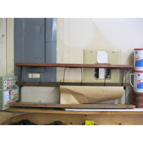 PAPER DISPENSER