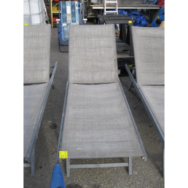 PATIO LOUNGE CHAIR