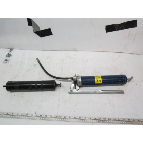GREASE GUN & FILLER