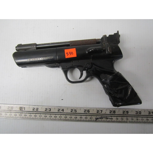WEBLEY & SCOTT LTD. TEMPEST PUMP .177 CALIBER PELLET PISTOL