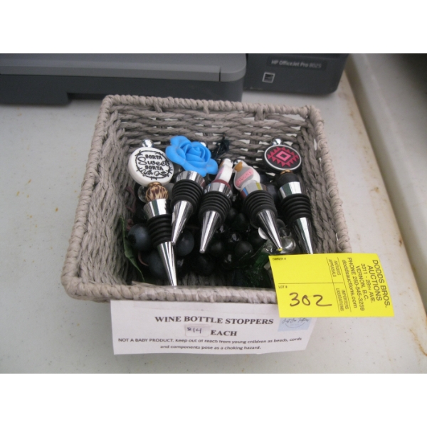 SM. BASKET W/WINE BOTTLE STOPPERS