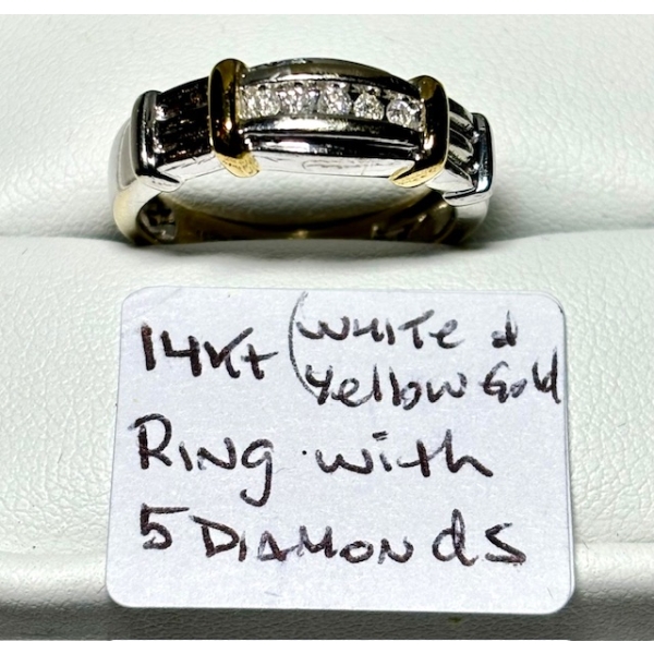 14 KT WHITE & YELLOW GOLD RING W/5 DIAMONDS, SZ 7 3/4