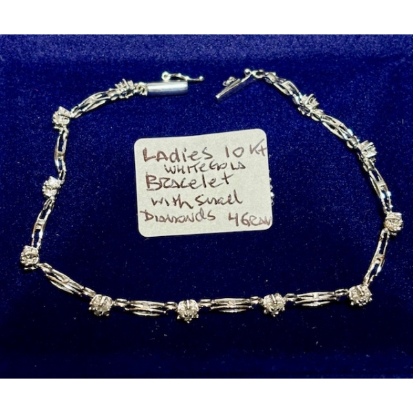 LADIES 10KT WHITE GOLD BRACELET W/SM. DIAMONDS, 4G