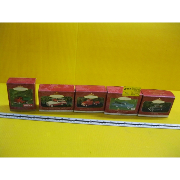 5 HALLMARK KEEPSAKE CHRISTMAS TREE CAR ORNAMENTS