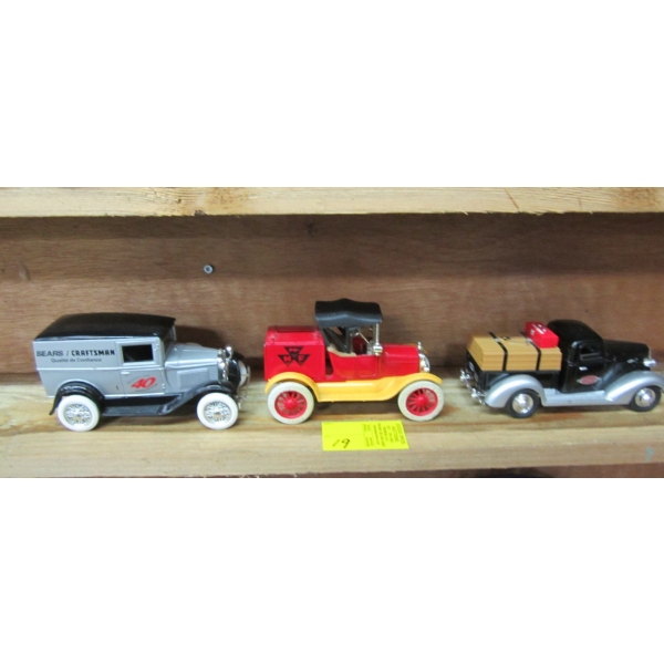 2 CRAFTSMAN & A MASSEY FERGUSON DIECAST CARS