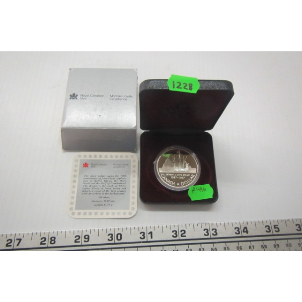 DETROIT DAVIS STRAIGHT CDN $1 COLLECTOR COIN, 1987, CASED. 50% SILVER