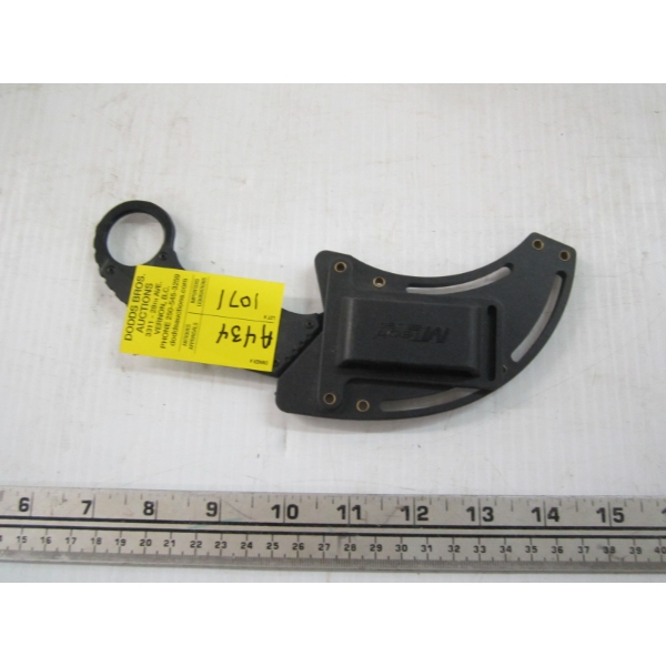 MTECH CURVED BLADED KNIFE W/SHEATH