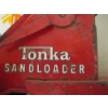 Image 2 : TONKA TIN SAND LOADER