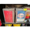 Image 1 : 2 STANDARD OIL TINS