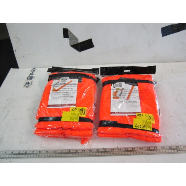 2 BUNDLES OF LADIES SZ 2X HIGH VIS VESTS