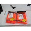 Image 1 : 2 BUNDLES OF LADIES SZ 2X HIGH VIS VESTS