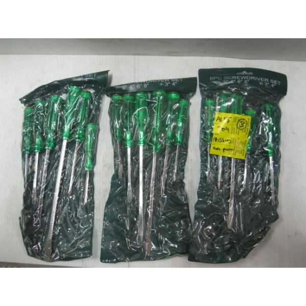 3 SCREWDRIVER SETS