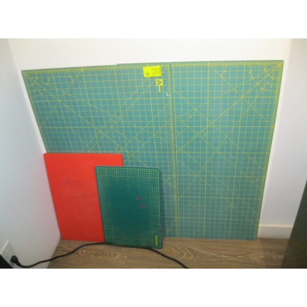 CUTTING BOARDS