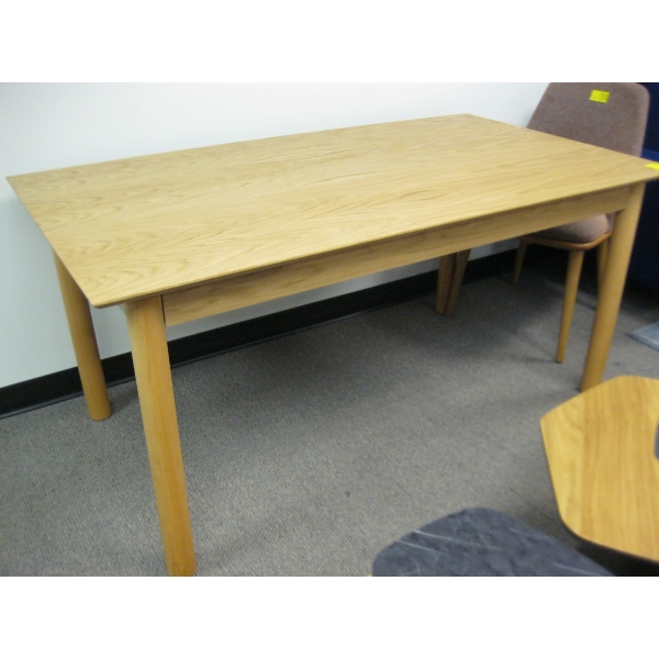OAK 200CM COMO TABLE