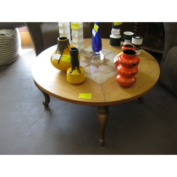 ROUND TILE INSET CENTER COFFEE TABLE
