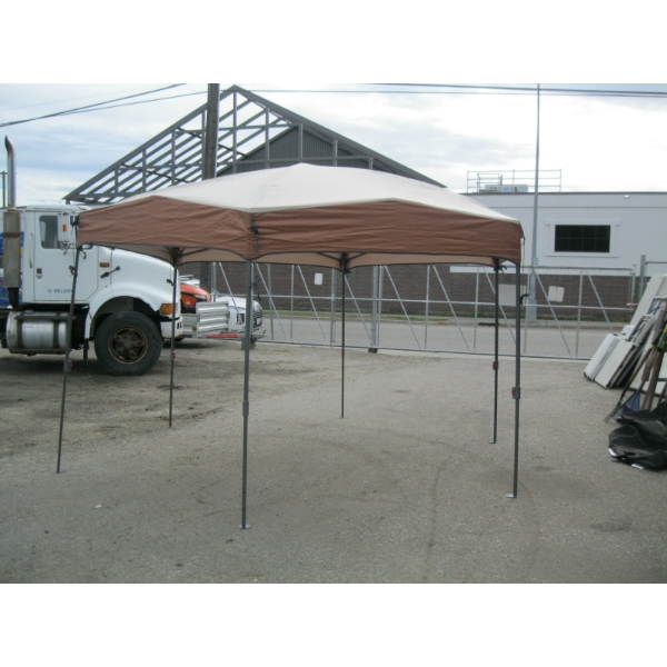 COLEMAN SCREEN INSTANT CANOPY 12'X10' TENT.  NO SIDE SCREENS