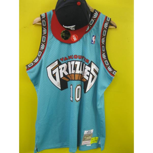GRIZZLIES JERSEY & A BALLCAP, SZ XL