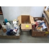Image 1 : 3 BOXES OF MISC. GLASSES, MUGS, ETC.