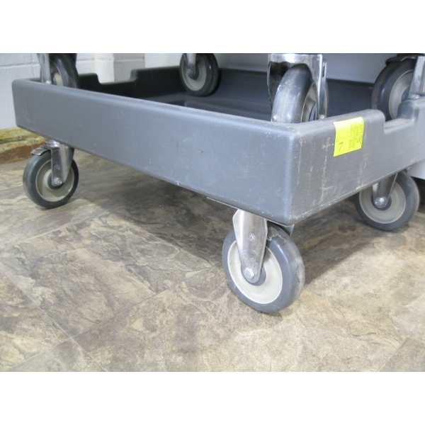 CANBRO ROLLING 4 WHEEL CART