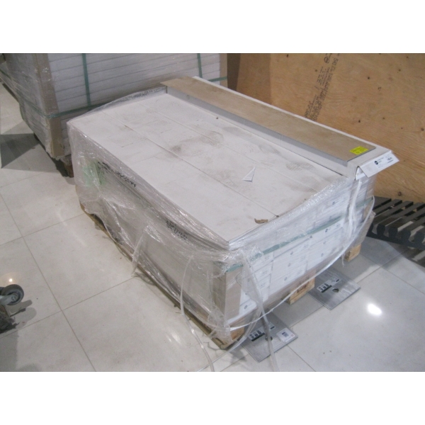 25 BOXES OF DYNAMIX AGATE VINYL PLANK FLOORING