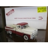 Image 1 : 1957 DODGE SWEPTSIDE D100 DIECAST PICKUP