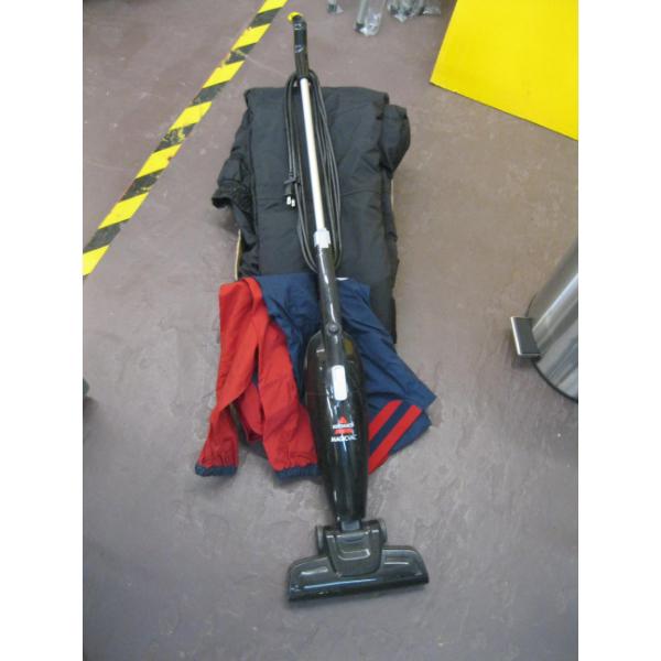 SNOWPANTS & A BISSELL MAGIC VAC