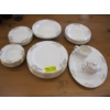 Image 1 : SET OF LIFETIME CHINA SEMI VIRTUOUS PRAIRIE GOLD DISHES