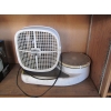 Image 1 : ELECTRIC FAN & A SCALE