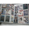 Image 4 : BINDER OF HOCKEY CARDS