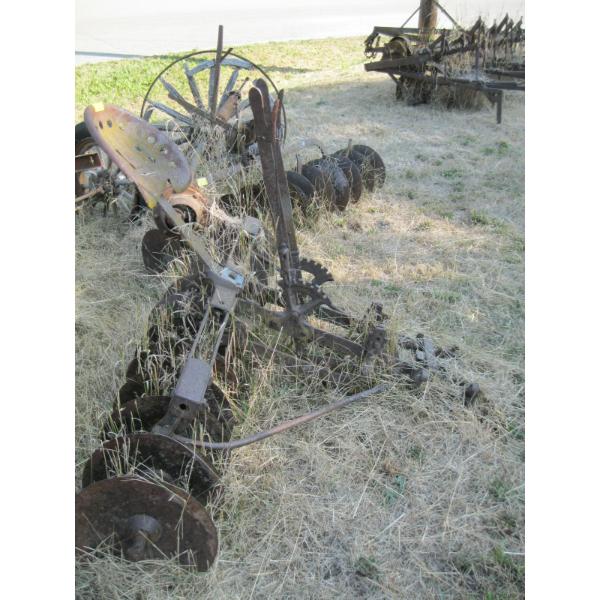 2 DISCS, OLD WAGON AXLE, ETC.