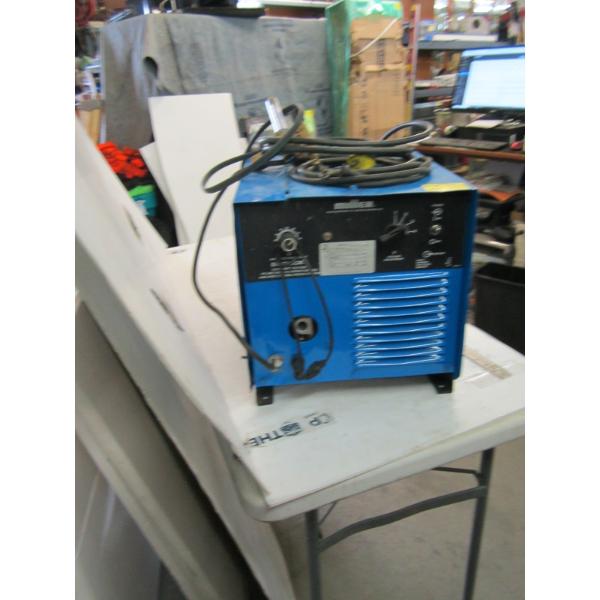 MILLER WIRE SPEED SIDEKICK WELDER W/CABLE