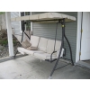 Image 2 : SWINGING PATIO BENCH W/SUNSHADE