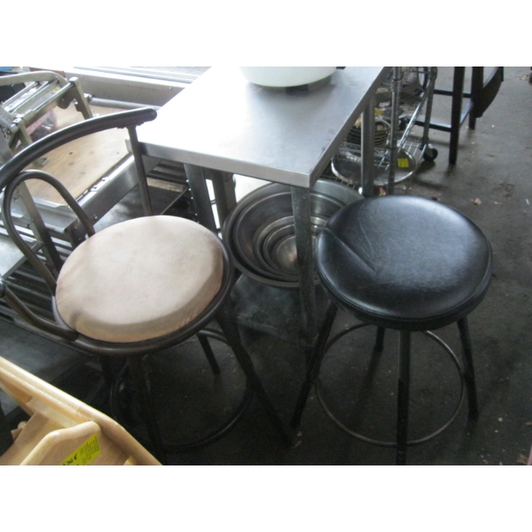 12 STOOLS