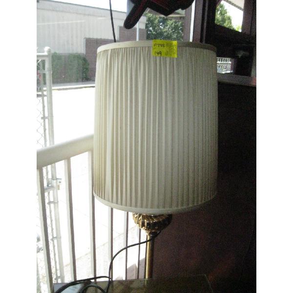 BRASS FLOOR LAMP