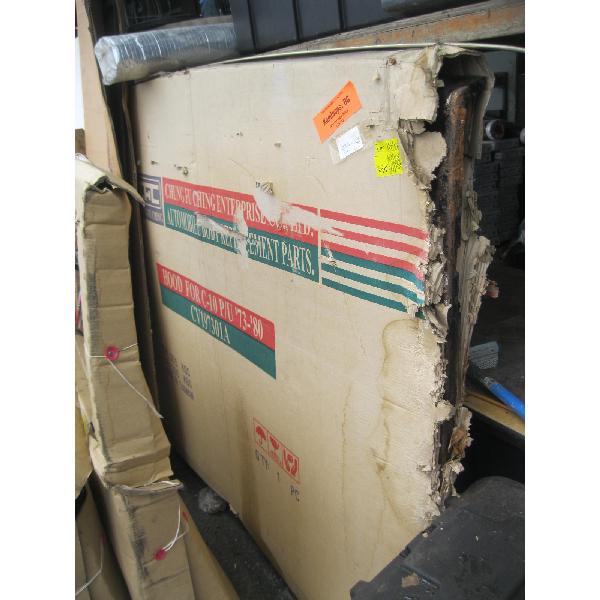 NEW CHEV GMC 1973-1980 HOOD, RUST DAMAGE ON END