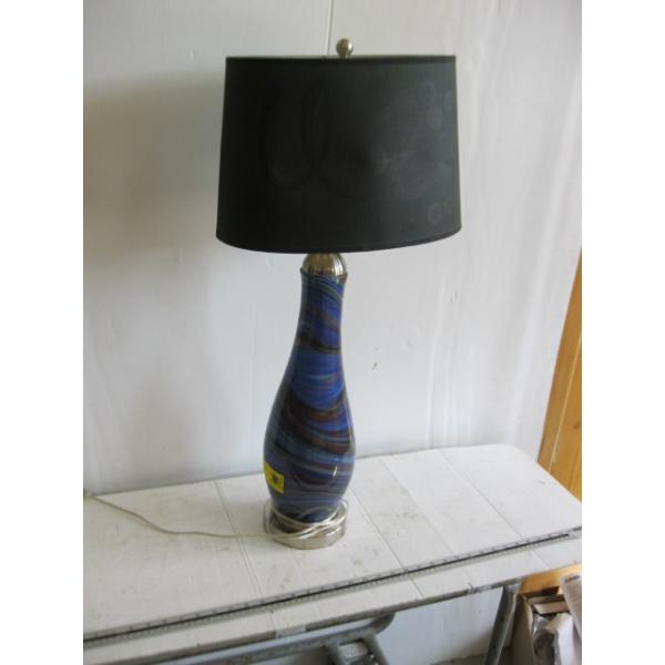 UNIQUE DECORATIVE LAMP