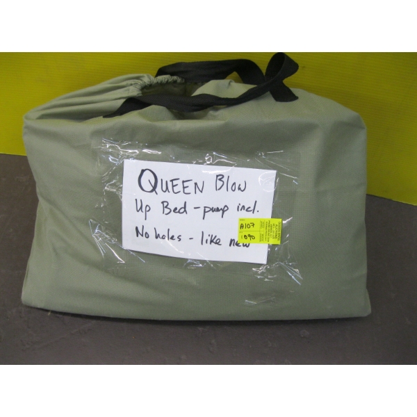 QUEEN SIZE BLOW UP BED - INCLUDES PUMP